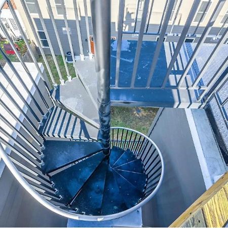 Spacious 3Bedroom Duplex With Rooftop Deck! Washington Kültér fotó