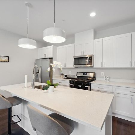 Spacious 3Bedroom Duplex With Rooftop Deck! Washington Kültér fotó