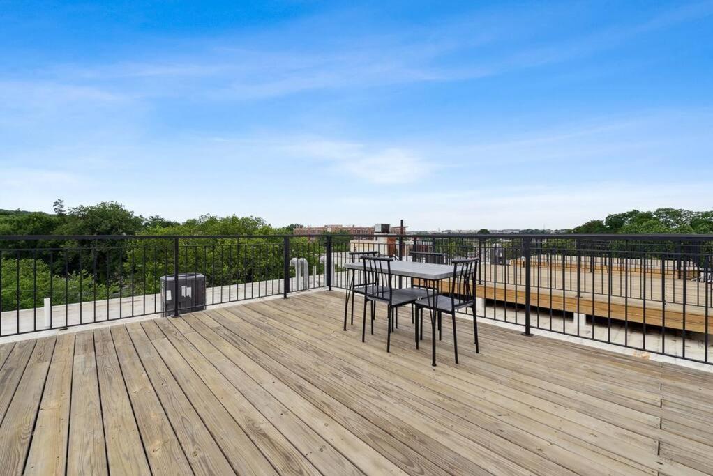 Spacious 3Bedroom Duplex With Rooftop Deck! Washington Kültér fotó